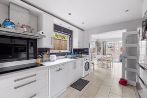 Photo 33- click for photo gallery